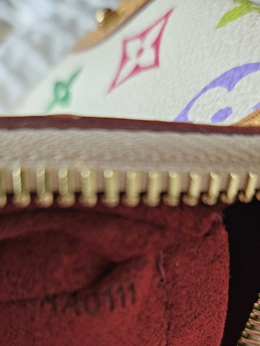 ✨️ Louis Vuitton x Takashi Murakami White Multicolor Monogram Milla Pochette MM✨ - Picture 7 of 7